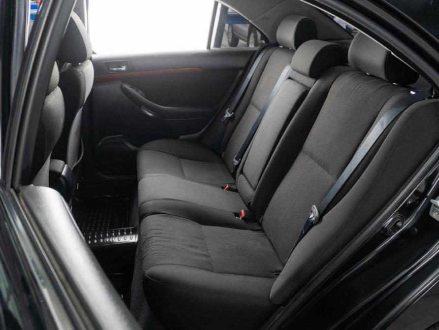 Toyota Avensis II Рестайлинг Тюмень  - изображение 9