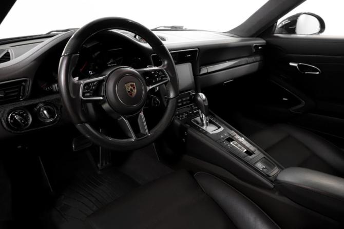 Porsche 911 VII (991) Рестайлинг с пробегом 2017 года, цена 8 777 000 рублей, 45871 км, купе, Автокод Объявления