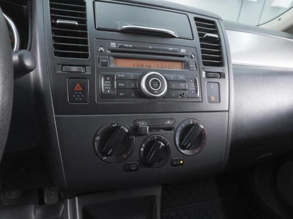 Nissan Tiida I Рестайлинг с пробегом 2013 года, цена 770 000 рублей, 117611 км, седан, Автокод Объявления