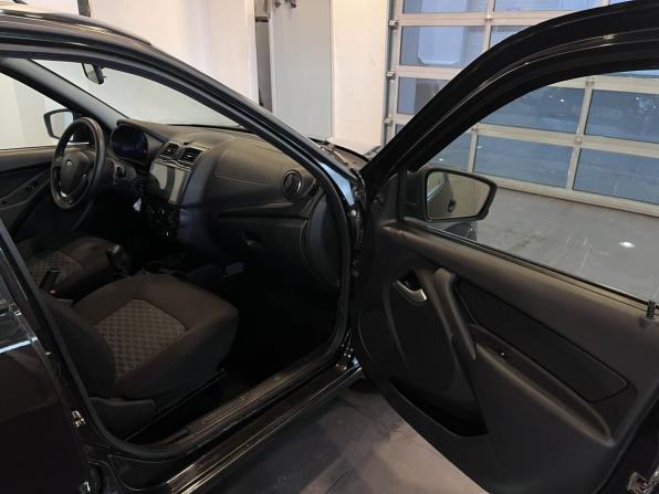 Lada (ВАЗ) Granta I Рестайлинг с пробегом 2018 года, цена 665 000 рублей, 78411 км, седан, Автокод Объявления