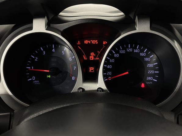 Nissan Juke I с пробегом 2011 года, цена 890 000 рублей, 184704 км, внедорожник, Автокод Объявления