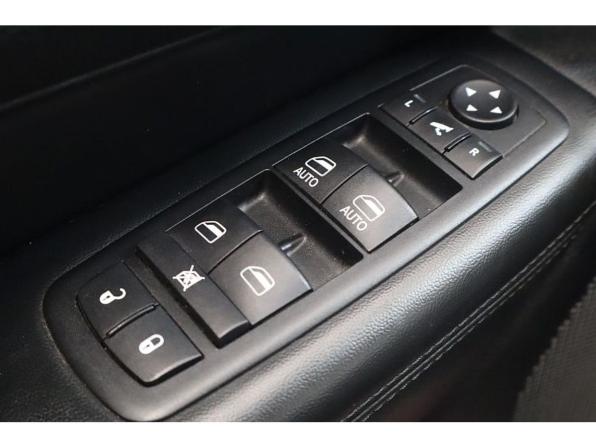 Jeep Grand Cherokee IV (WK2) с пробегом 2012 года, цена 2 049 000 рублей, 182283 км, внедорожник, Автокод Объявления