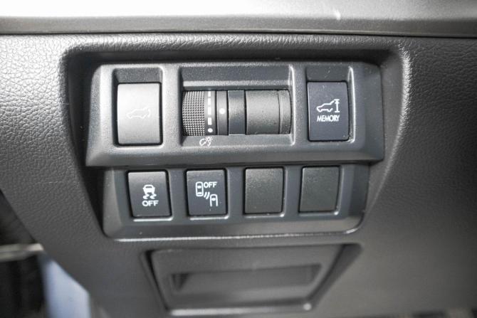 Subaru Outback V с пробегом 2017 года, цена 2 349 000 рублей, 146000 км, универсал, Автокод Объявления