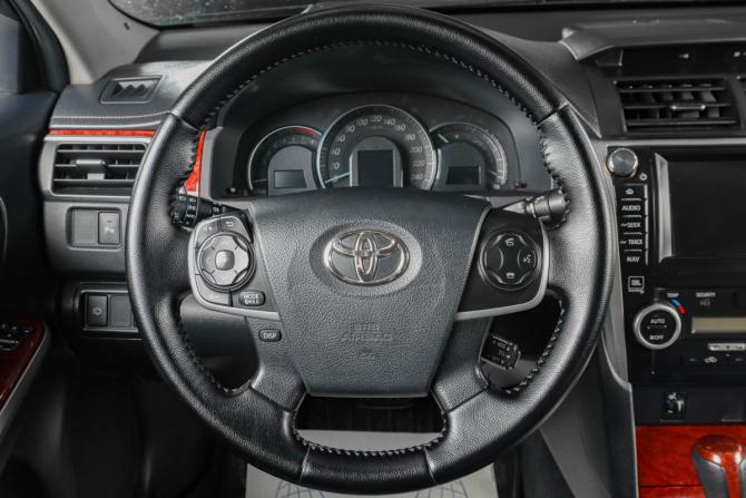 Toyota Camry VII (XV50) с пробегом 2012 года, цена 1 759 000 рублей, 160000 км, седан, Автокод Объявления