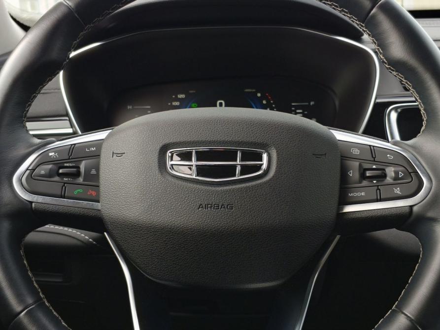 Geely Atlas Pro Москва  - изображение 14
