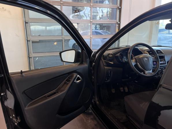 Lada (ВАЗ) Granta I Рестайлинг с пробегом 2024 года, цена 860 000 рублей, 72684 км, седан, Автокод Объявления