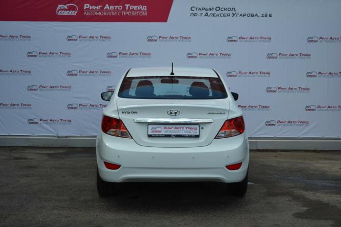 Hyundai Solaris I с пробегом 2012 года, цена 890 000 рублей, 103500 км, седан, Автокод Объявления