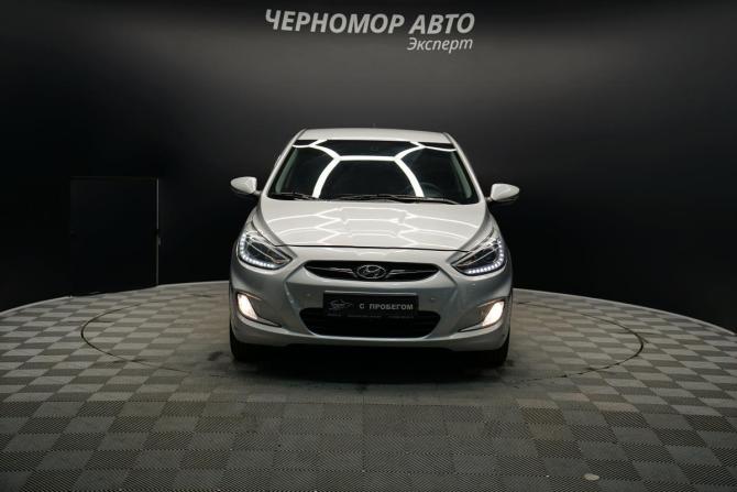 Hyundai Solaris I с пробегом 2013 года, цена 1 090 000 рублей, 78000 км, седан, Автокод Объявления