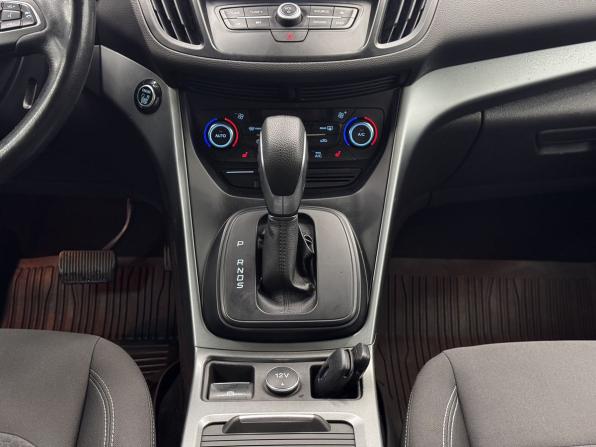 Ford Kuga II Рестайлинг с пробегом 2017 года, цена 1 749 000 рублей, 147203 км, внедорожник, Автокод Объявления