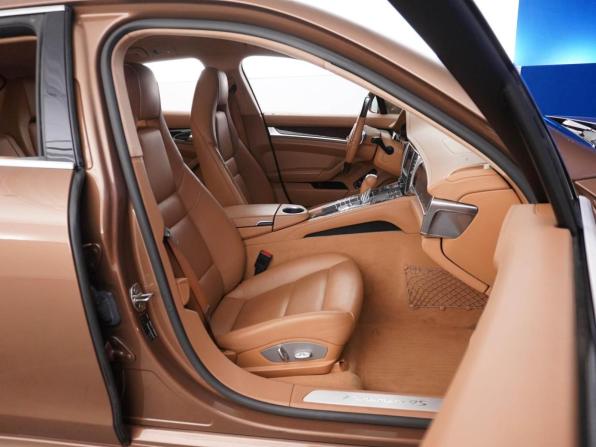 Porsche Panamera I с пробегом 2009 года, цена 2 444 444 рубля, 124616 км, лифтбек, Автокод Объявления