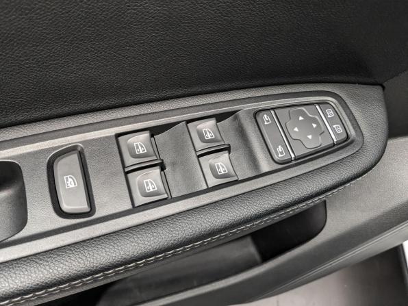 Renault Arkana I с пробегом 2020 года, цена 1 650 000 рублей, 70055 км, внедорожник, Автокод Объявления