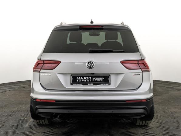 Volkswagen Tiguan II с пробегом 2018 года, цена 2 900 000 рублей, 62715 км, внедорожник, Автокод Объявления