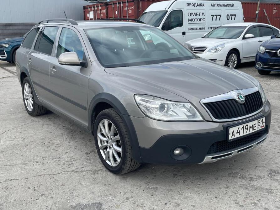 Skoda Octavia II (A5) Рестайлинг Мурманск  - изображение 6
