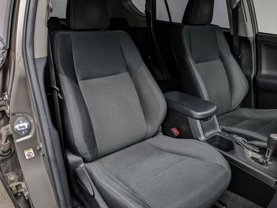 Toyota RAV4 IV (XA40) Москва  - изображение 23