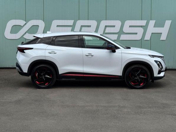 Omoda C5 I с пробегом 2022 года, цена 1 749 000 рублей, 66610 км, внедорожник, Автокод Объявления