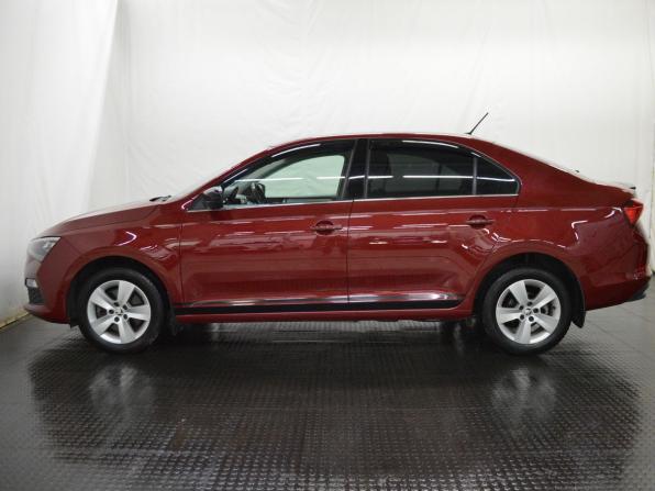 Skoda Rapid II с пробегом 2020 года, цена 1 650 000 рублей, 98991 км, лифтбек, Автокод Объявления