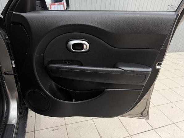 Kia Soul II Рестайлинг с пробегом 2018 года, цена 1 239 000 рублей, 119427 км, хэтчбек, Автокод Объявления