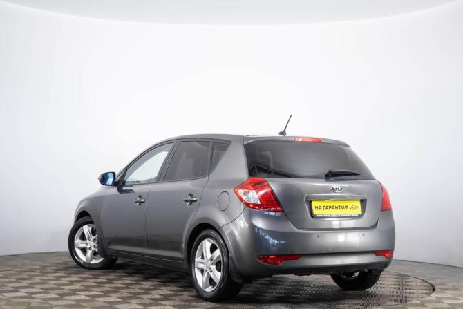 Kia Ceed I Рестайлинг с пробегом 2010 года, цена 749 000 рублей, 250165 км, хэтчбек, Автокод Объявления