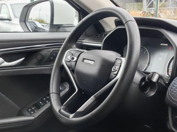 Haval Jolion I с пробегом 2023 года, цена 1 299 000 рублей, 237800 км, внедорожник, Автокод Объявления