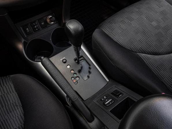 Toyota RAV4 III (XA30) Рестайлинг с пробегом 2011 года, цена 1 213 000 рублей, 194921 км, внедорожник, Автокод Объявления
