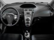 Toyota Yaris II Москва  - изображение 23