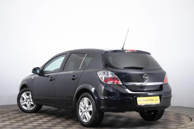 Opel Astra H Рестайлинг с пробегом 2012 года, цена 699 000 рублей, 148800 км, хэтчбек, Автокод Объявления