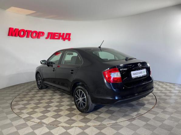 Skoda Rapid I с пробегом 2016 года, цена 820 000 рублей, 237222 км, лифтбек, Автокод Объявления