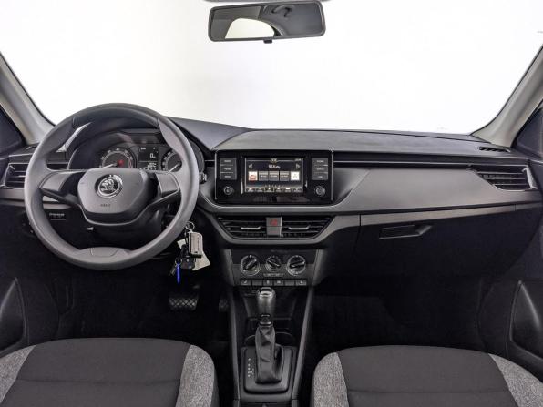 Skoda Rapid II с пробегом 2021 года, цена 1 595 000 рублей, 88092 км, лифтбек, Автокод Объявления