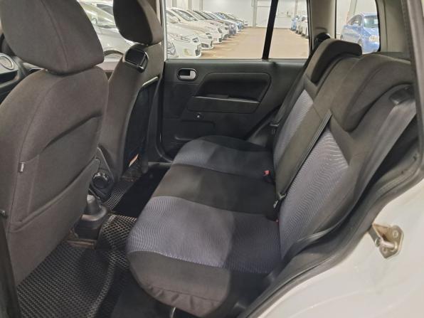 Ford Fusion I Рестайлинг с пробегом 2010 года, цена 400 000 рублей, 349899 км, хэтчбек, Автокод Объявления