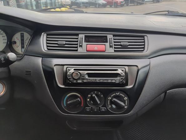 Mitsubishi Lancer IX Рестайлинг с пробегом 2005 года, цена 325 000 рублей, 207000 км, седан, Автокод Объявления