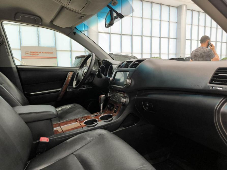 Toyota Highlander II (XU40) Рестайлинг Казань  - изображение 13