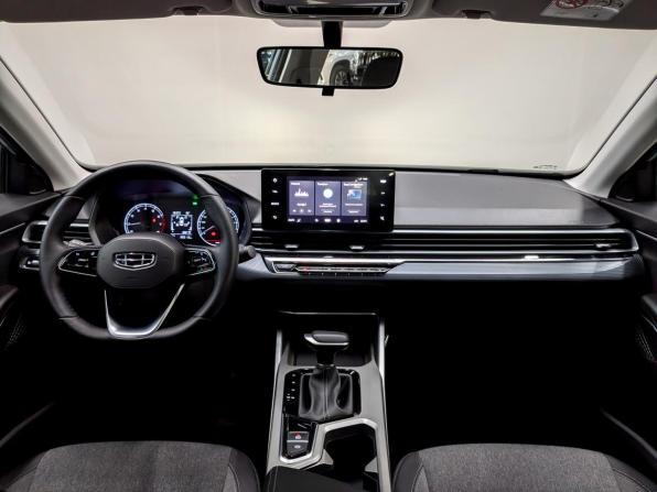Geely Emgrand II с пробегом 2024 года, цена 1 650 000 рублей, 18907 км, седан, Автокод Объявления