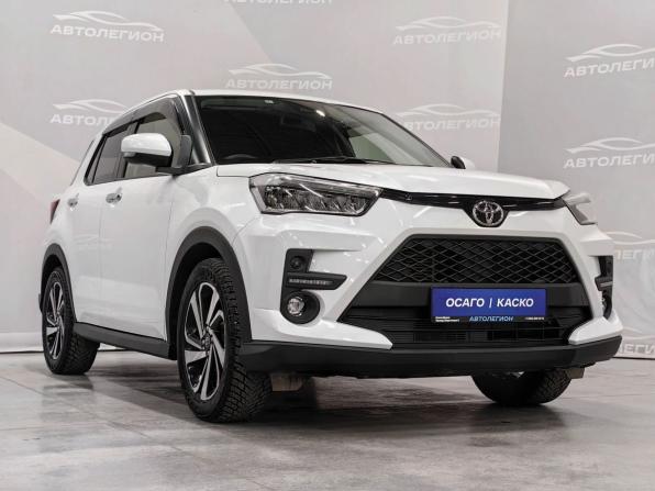 Toyota Raize I с пробегом 2020 года, цена 1 950 000 рублей, 45080 км, внедорожник, Автокод Объявления