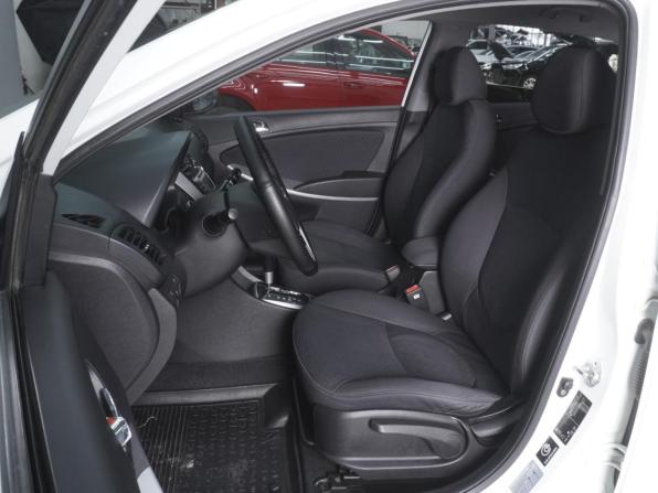 Hyundai Solaris I с пробегом 2011 года, цена 860 000 рублей, 222662 км, хэтчбек, Автокод Объявления