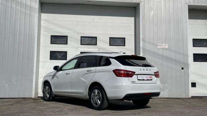 Lada (ВАЗ) Vesta I с пробегом 2021 года, цена 1 050 000 рублей, 118894 км, универсал, Автокод Объявления
