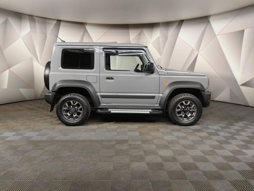 Suzuki Jimny IV Москва  - изображение 6