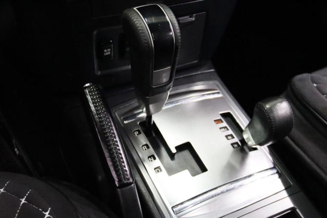 Mitsubishi Pajero IV Рестайлинг 1 с пробегом 2012 года, цена 1 895 170 рублей, 255147 км, внедорожник, Автокод Объявления
