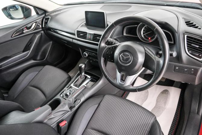 Mazda Axela III с пробегом 2014 года, цена 1 399 000 рублей, 84800 км, хэтчбек, Автокод Объявления