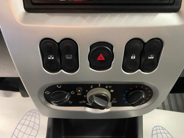 Renault Sandero I с пробегом 2011 года, цена 499 000 рублей, 179000 км, хэтчбек, Автокод Объявления