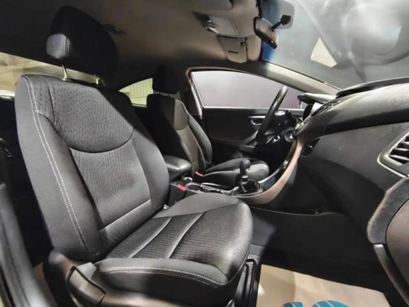 Hyundai Elantra V (MD) с пробегом 2013 года, цена 990 000 рублей, 116721 км, седан, Автокод Объявления