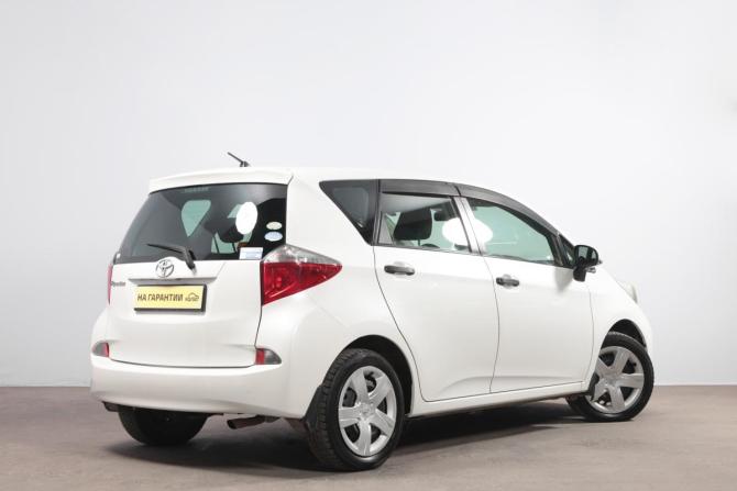 Toyota Ractis II с пробегом 2013 года, цена 1 109 000 рублей, 144300 км, хэтчбек, Автокод Объявления