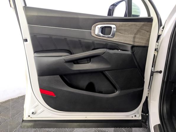 Kia Sorento IV с пробегом 2021 года, цена 3 300 000 рублей, 127812 км, внедорожник, Автокод Объявления