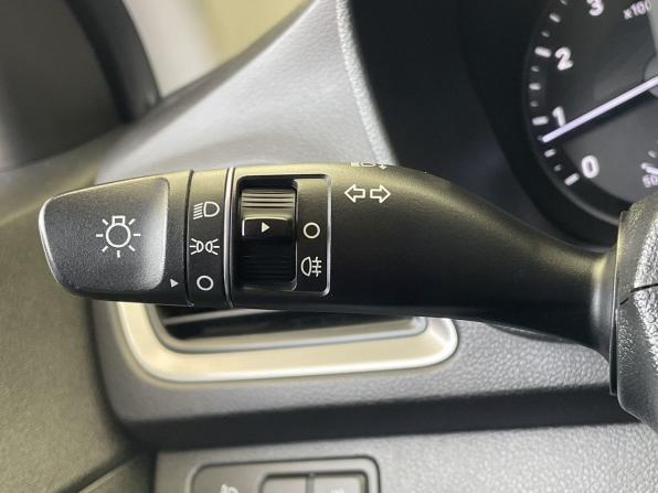 Hyundai Solaris II с пробегом 2017 года, цена 1 297 000 рублей, 94388 км, седан, Автокод Объявления