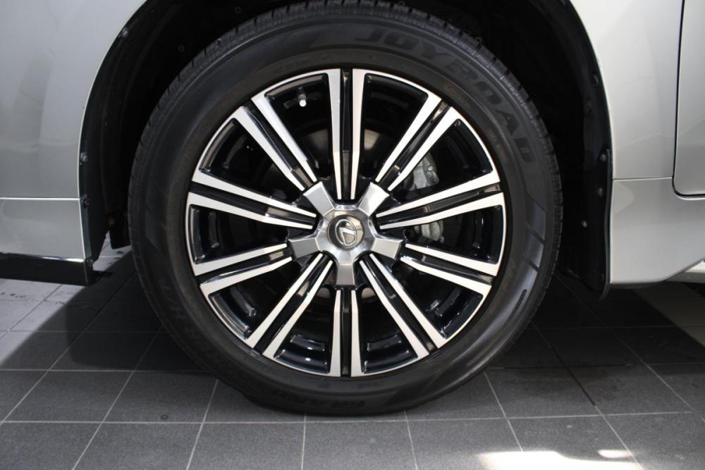Lexus LX III Рестайлинг 2 Владивосток  - изображение 8