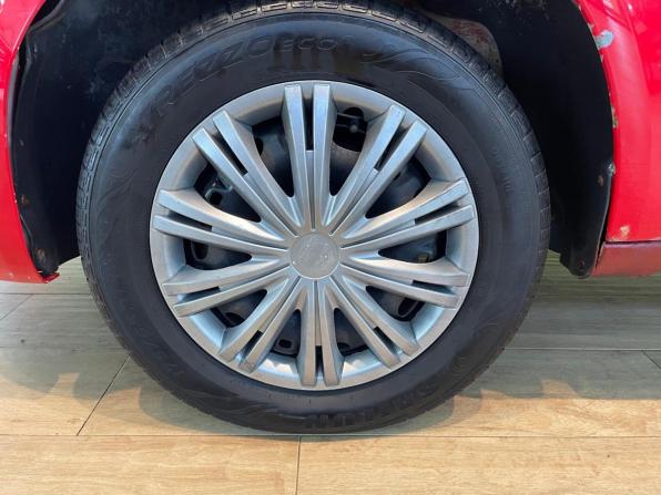 Skoda Fabia II Рестайлинг с пробегом 2012 года, цена 395 000 рублей, 170050 км, хэтчбек, Автокод Объявления