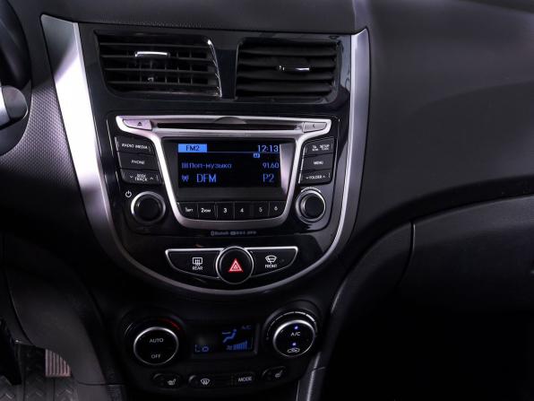 Hyundai Solaris I Рестайлинг с пробегом 2015 года, цена 1 050 000 рублей, 225930 км, седан, Автокод Объявления