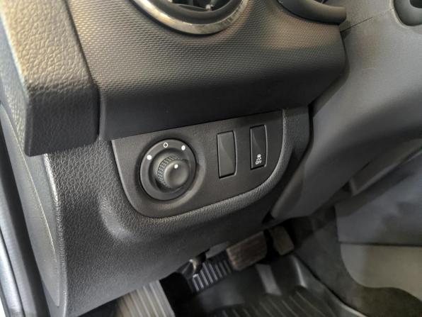 Renault Sandero II Рестайлинг с пробегом 2021 года, цена 1 360 000 рублей, 55270 км, хэтчбек, Автокод Объявления