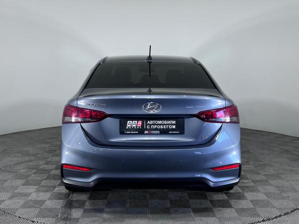 Hyundai Solaris II с пробегом 2019 года, цена 1 420 000 рублей, 103800 км, седан, Автокод Объявления