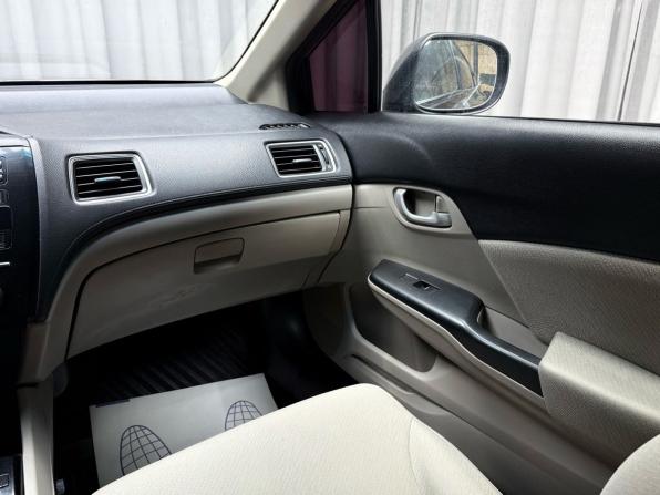 Honda Civic IX Рестайлинг с пробегом 2013 года, цена 859 000 рублей, 189000 км, седан, Автокод Объявления