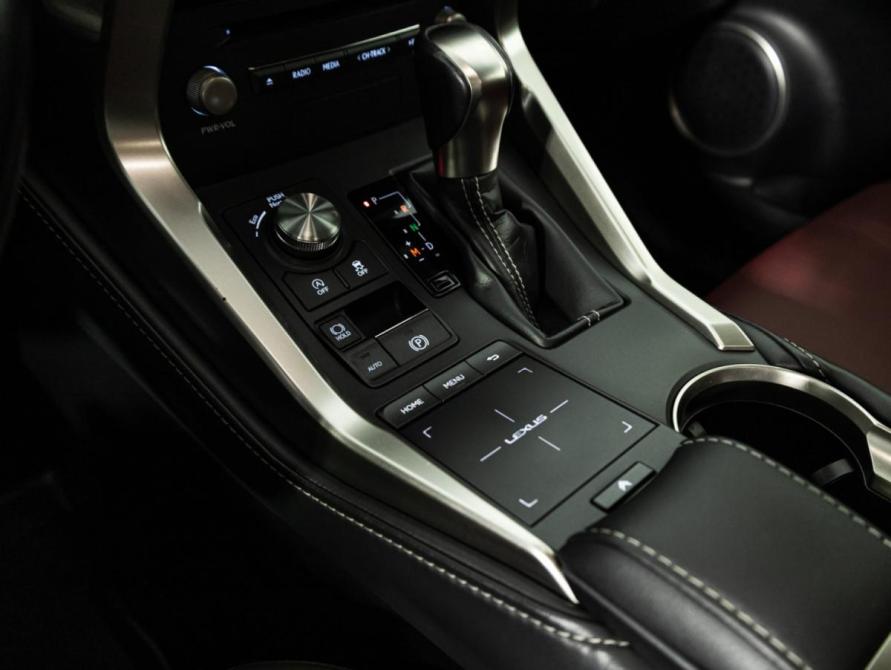 Lexus NX I Рестайлинг Санкт-Петербург  - изображение 18